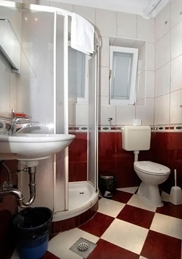 Angela Classic Rooms & Apartments Zagreb Exterior foto